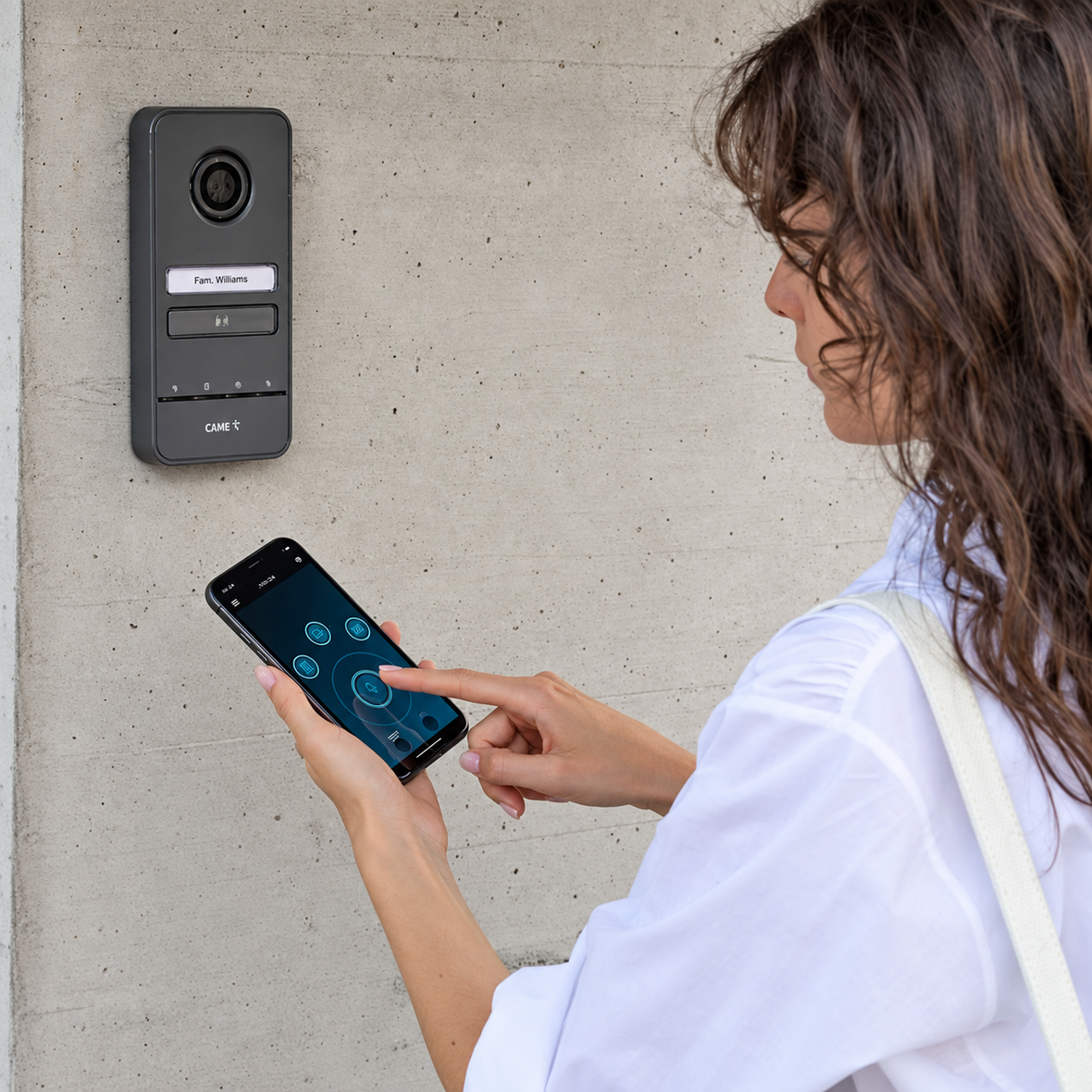 Akuvox and BPT Audio and Video Intercom Range - 2-wire SIP, keypad and 7-inch monitor options for apartment and office door entry systems in New Zealand