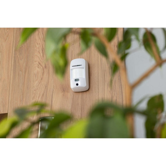 U-Prox Wireless PIR Motion Sensor with Camera