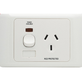 OM Series – Horizontal/Vertical Single Socket Outlets Switched 10/15 Amp 250V a.c. White - Horizontal Vertical Single Socket Outlets