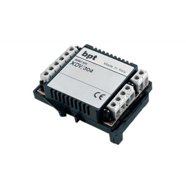 BPT 4-output video distributor for signal distribution.