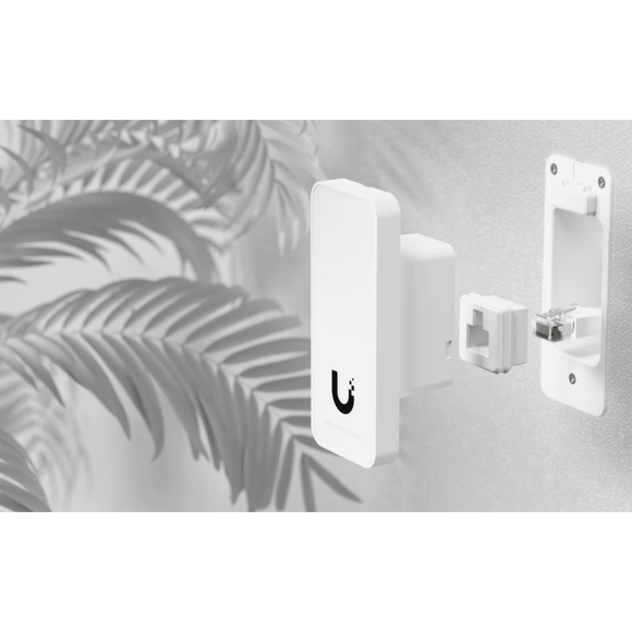 UA-G2 - Ubiquiti Compact, second-generation NFC card reader and request-to-exit device